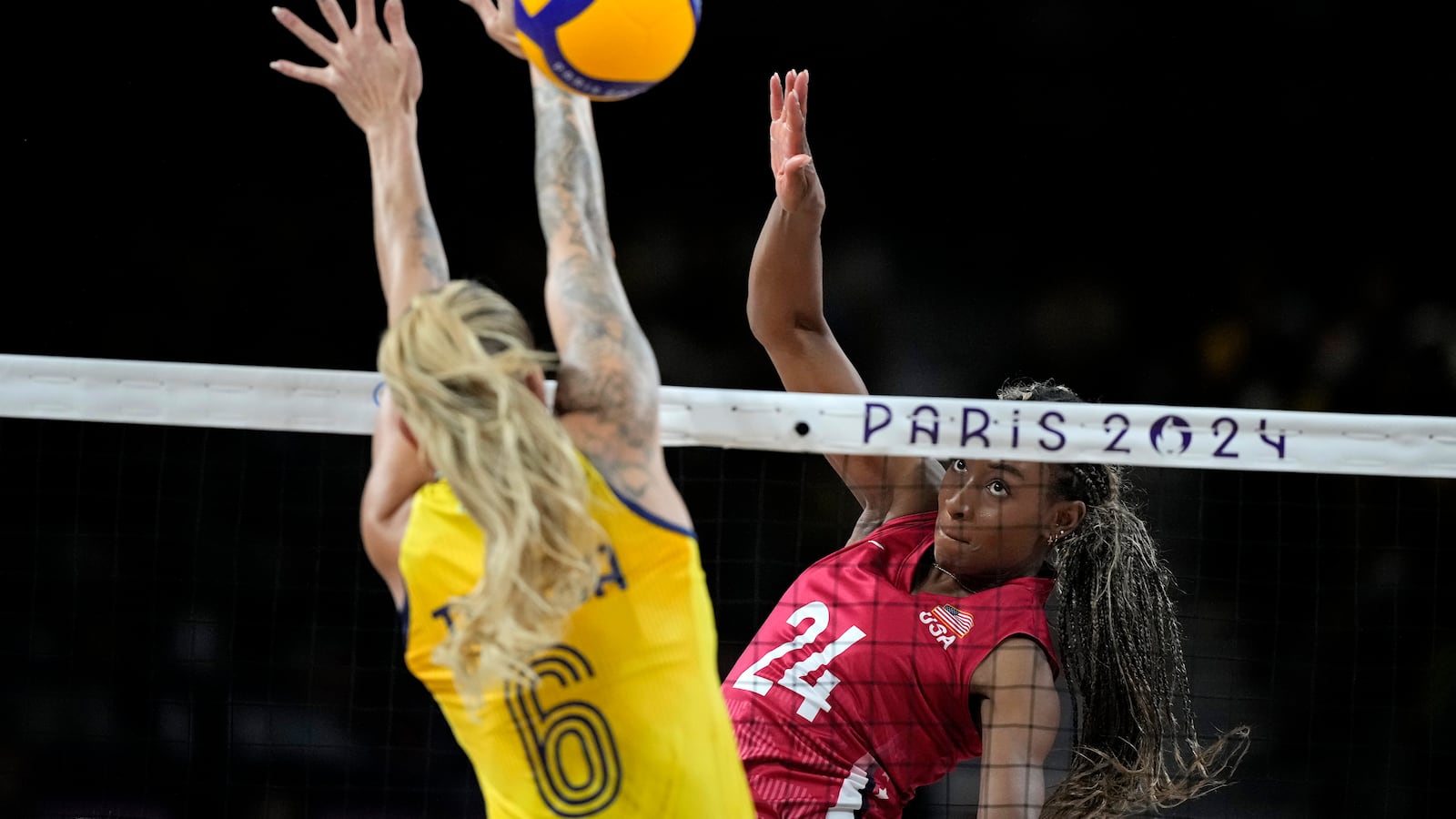 Defending champion US women’s volleyball team beats Brazil in semifinal Defending champion US women’s volleyball team beats Brazil in semifinal